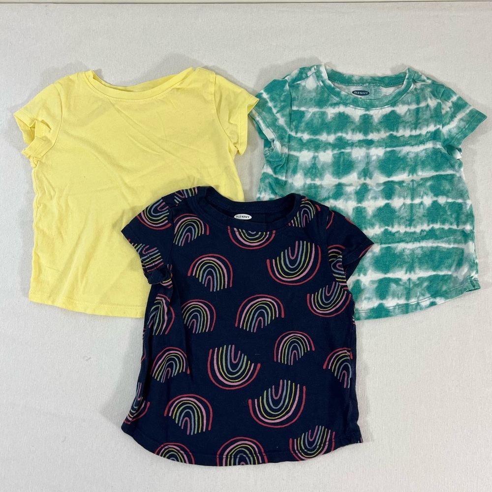 Bundle - Old Navy 2T toddler girls shirt sleeve tshirts
